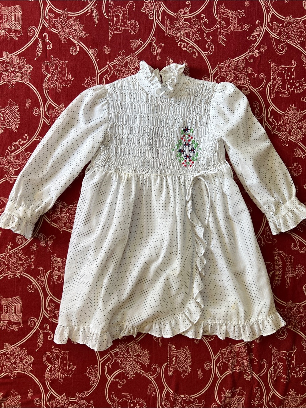 Girls vintage White Smocked Long-Sleeve embroidered wrap polka dot Dress